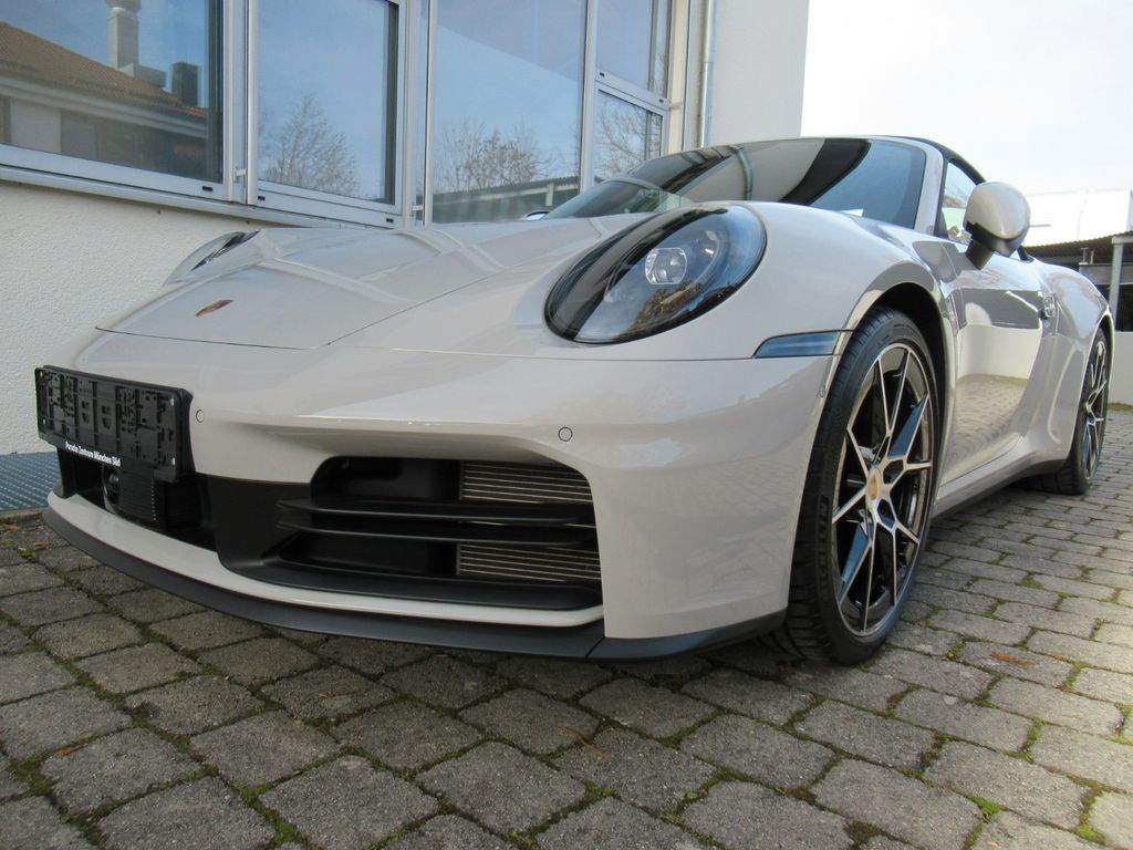 Porsche 992 2025