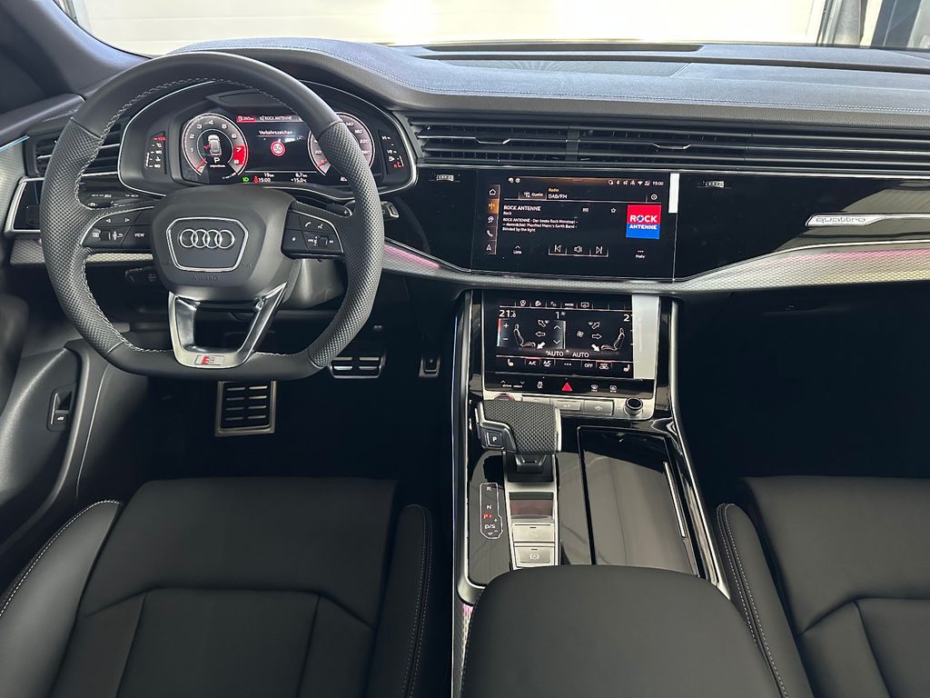 Audi SQ8 2025