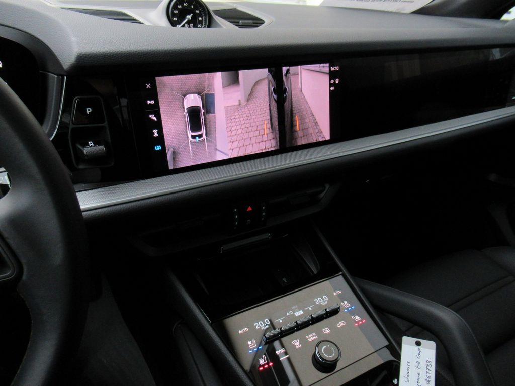 Porsche Cayenne 2025