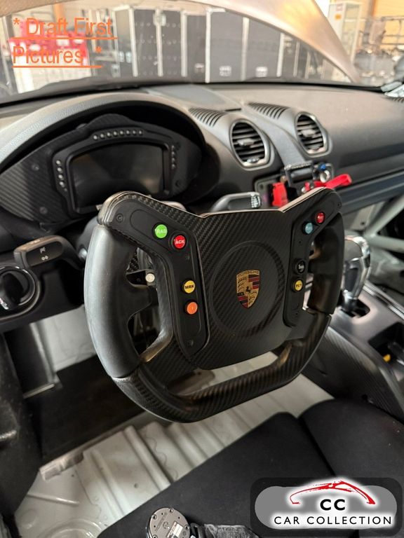 Porsche Cayman 2024