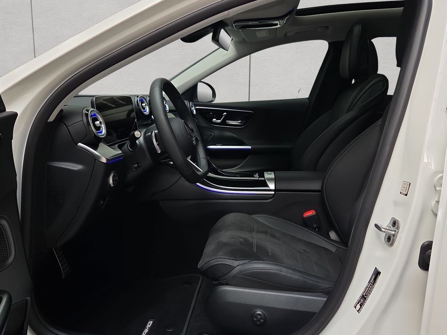 Mercedes-Benz C 200 2025