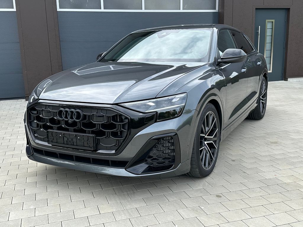Audi SQ8 2025