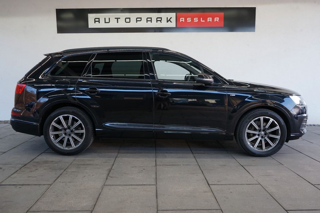 Audi Q7 2016