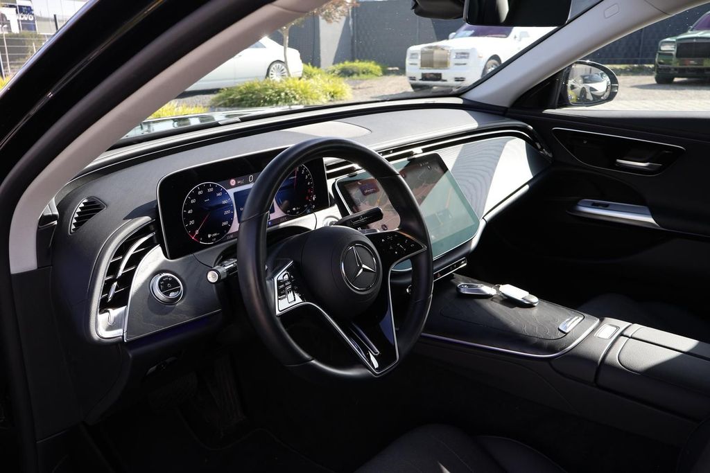 Mercedes-Benz E 300 2024