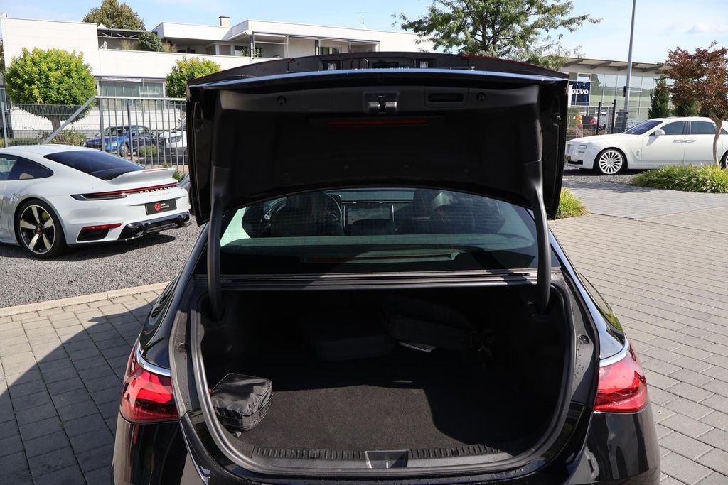 Mercedes-Benz E 300 2024