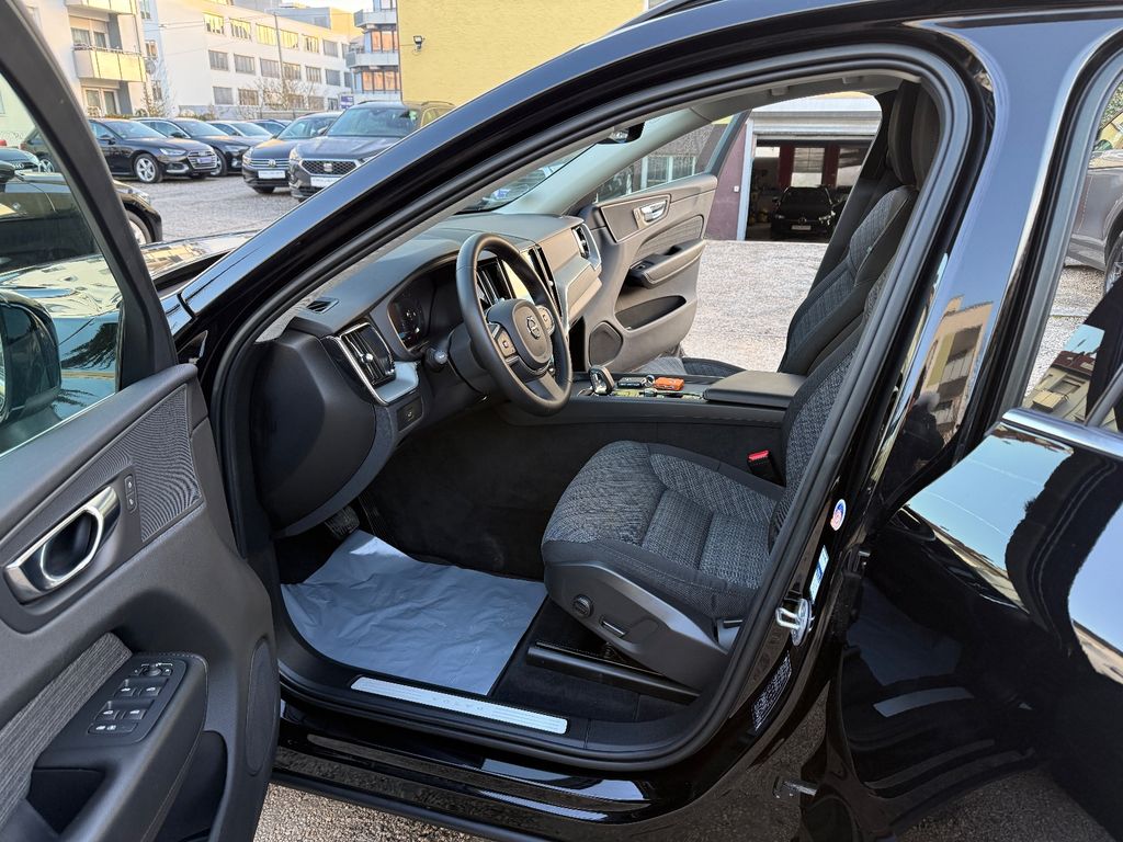 Volvo XC60 2022
