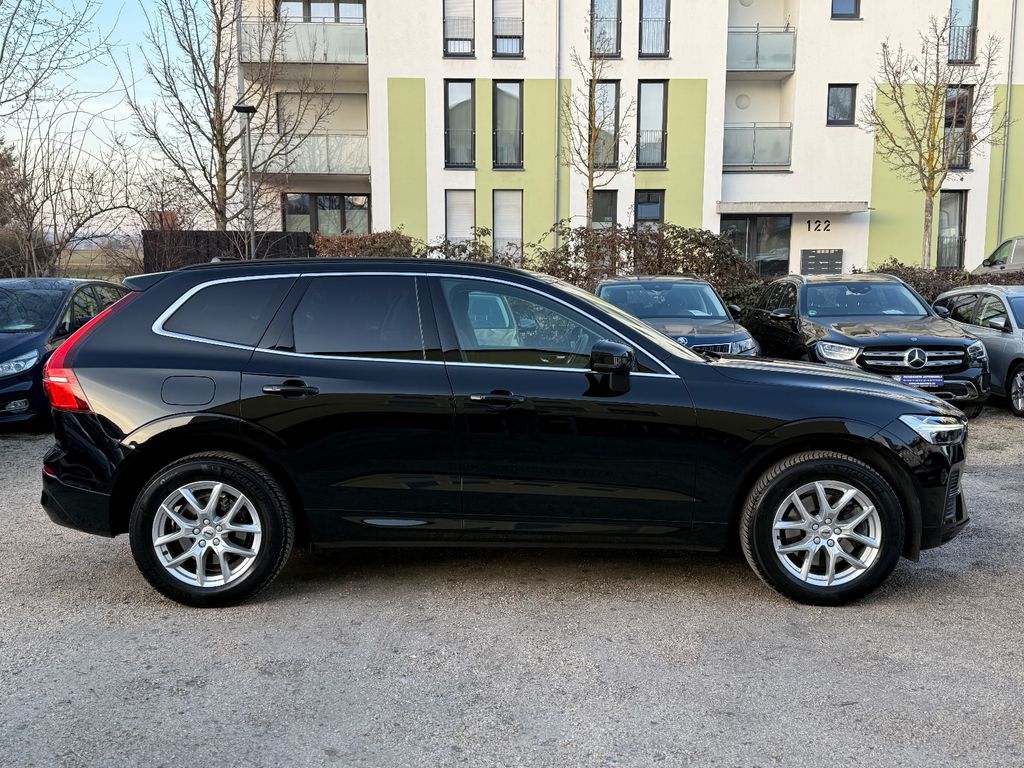 Volvo XC60 2022