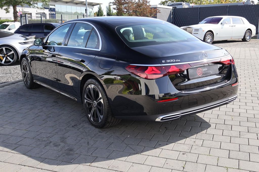 Mercedes-Benz E 300 2024