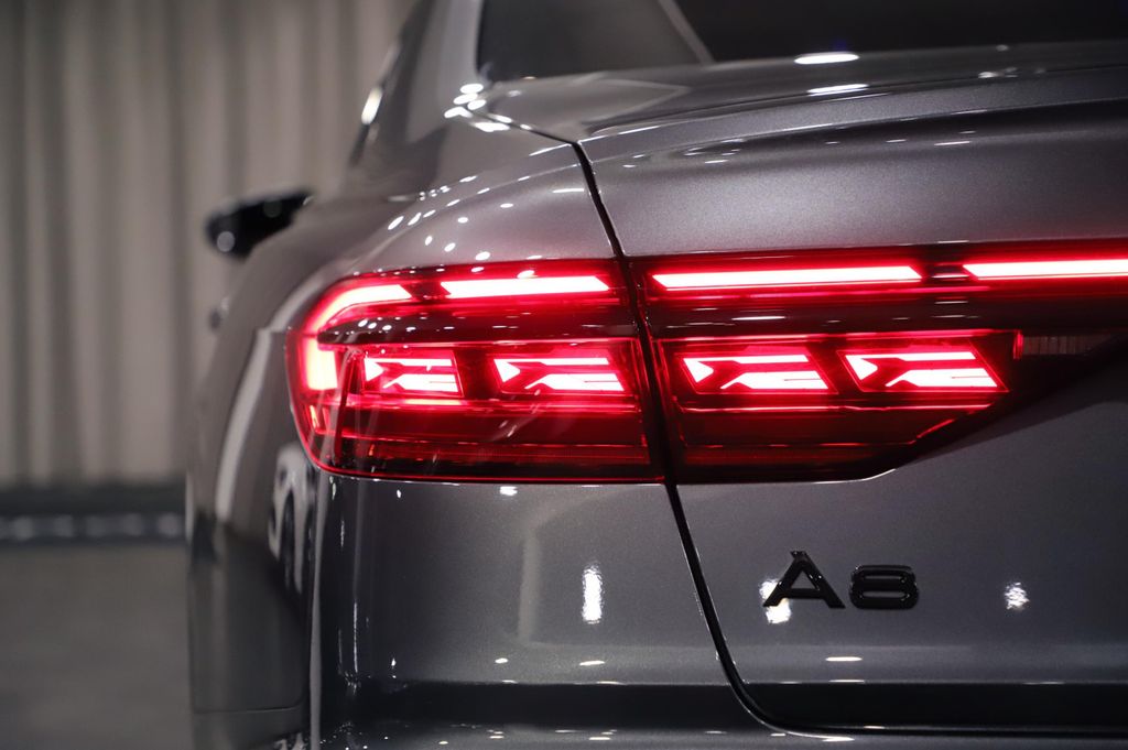 Audi A8 2022