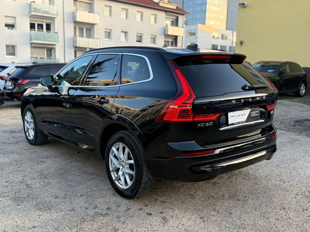 Volvo XC60 2022