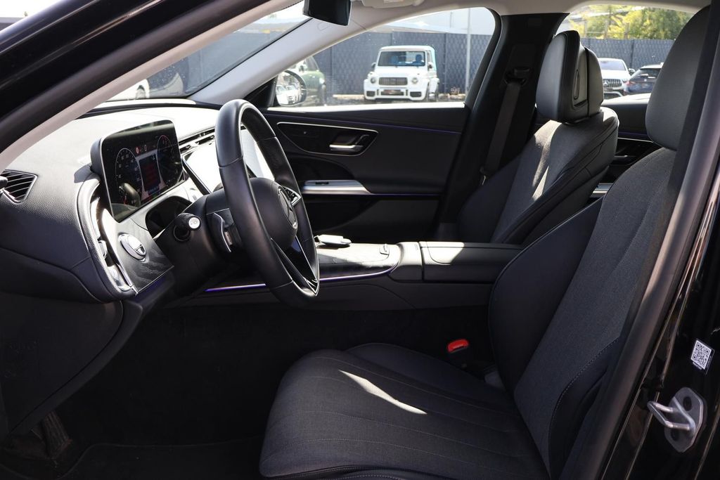 Mercedes-Benz E 300 2024