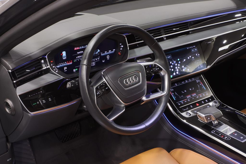 Audi A8 2022