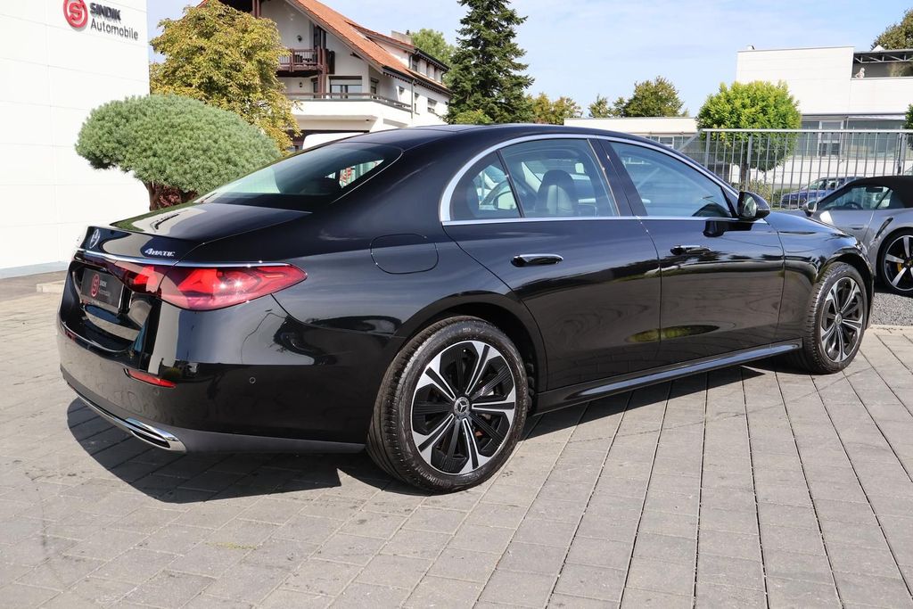 Mercedes-Benz E 300 2024