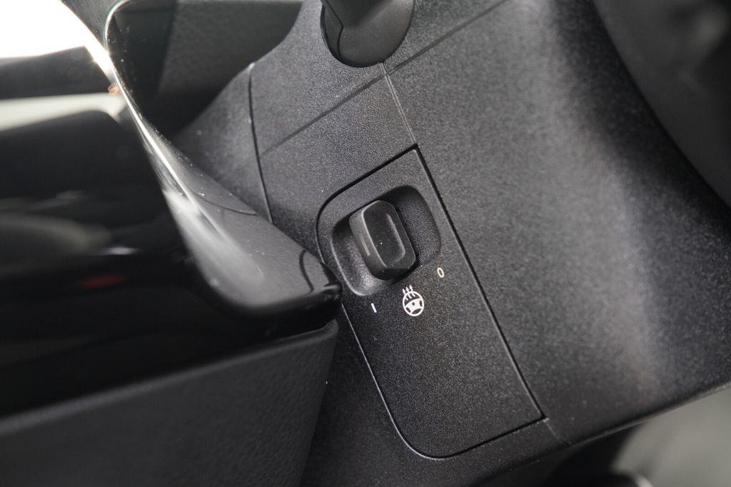 Mercedes-Benz EQA 2024