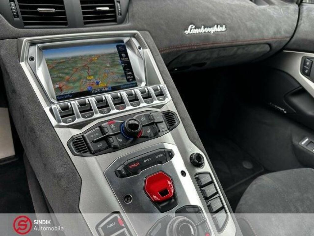 Lamborghini Aventador 2018