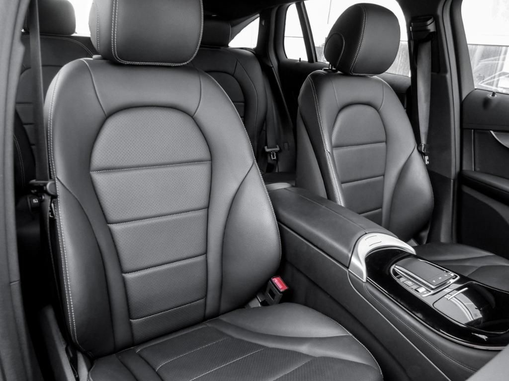 Mercedes-Benz EQC 2021