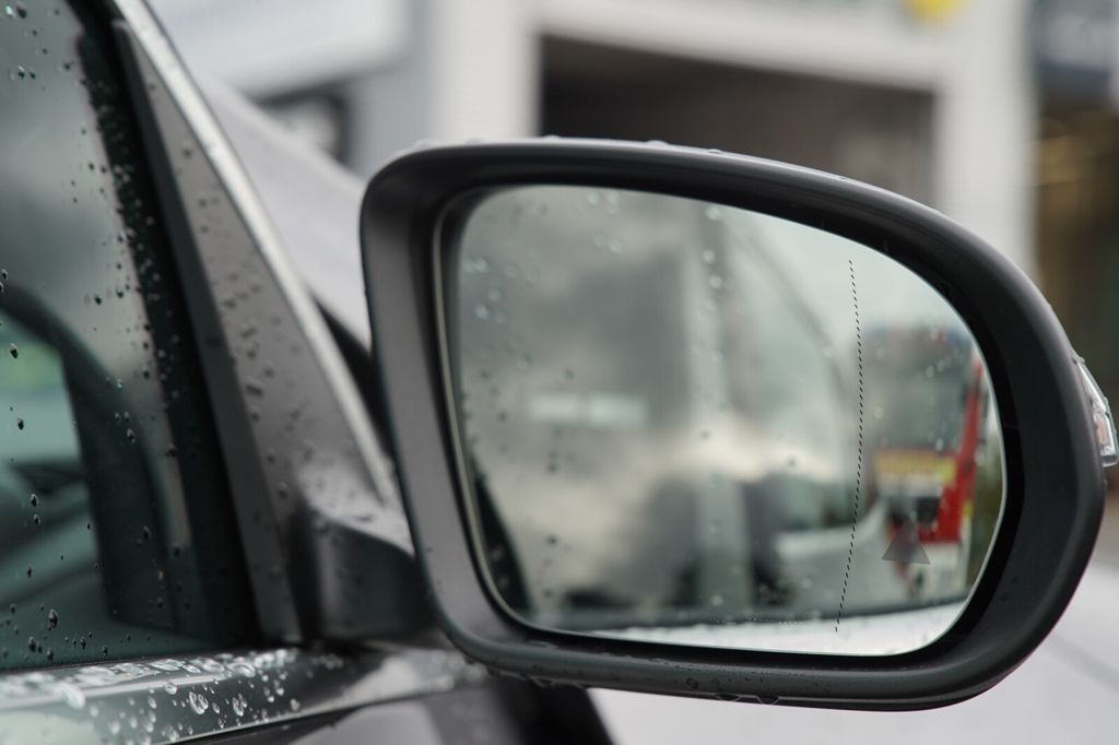 Mercedes-Benz EQA 2024