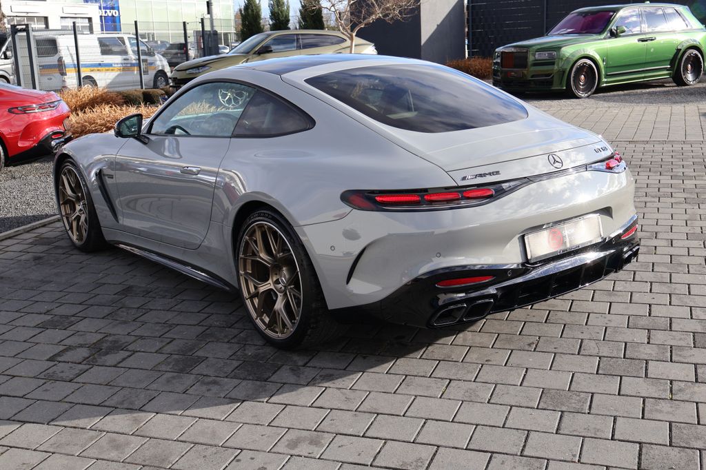 Mercedes-Benz AMG GT 2024