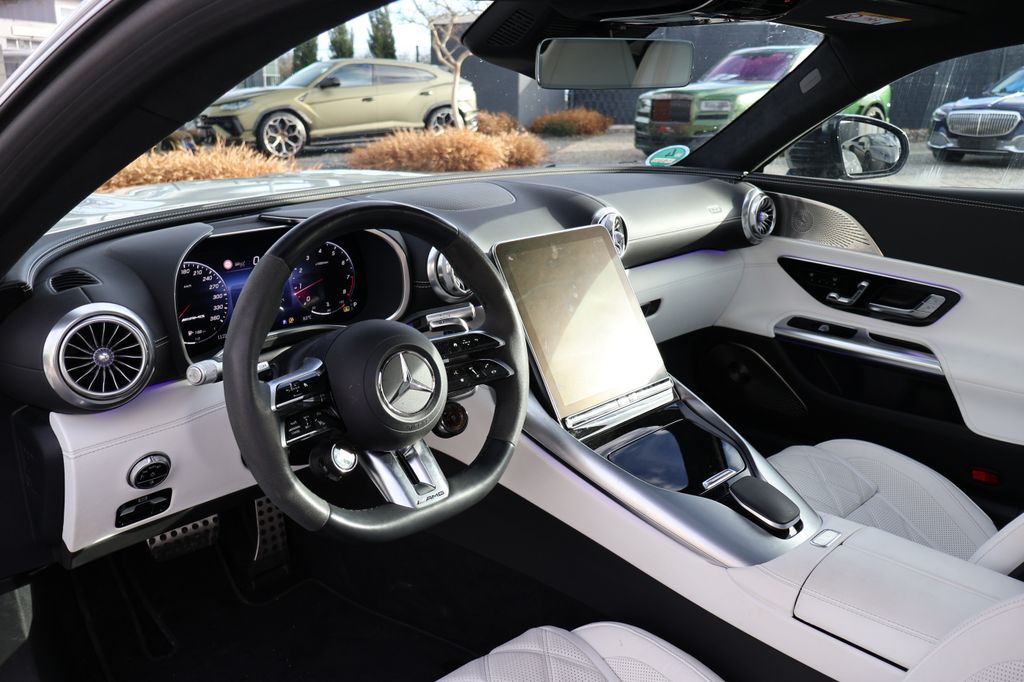Mercedes-Benz AMG GT 2024