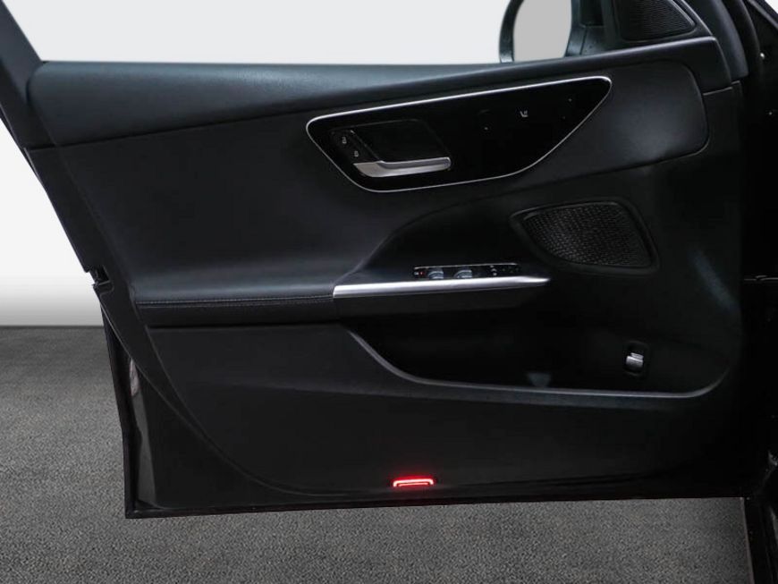 Mercedes-Benz C 200 2024