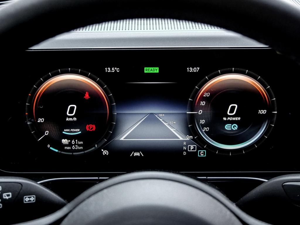 Mercedes-Benz EQC 2021