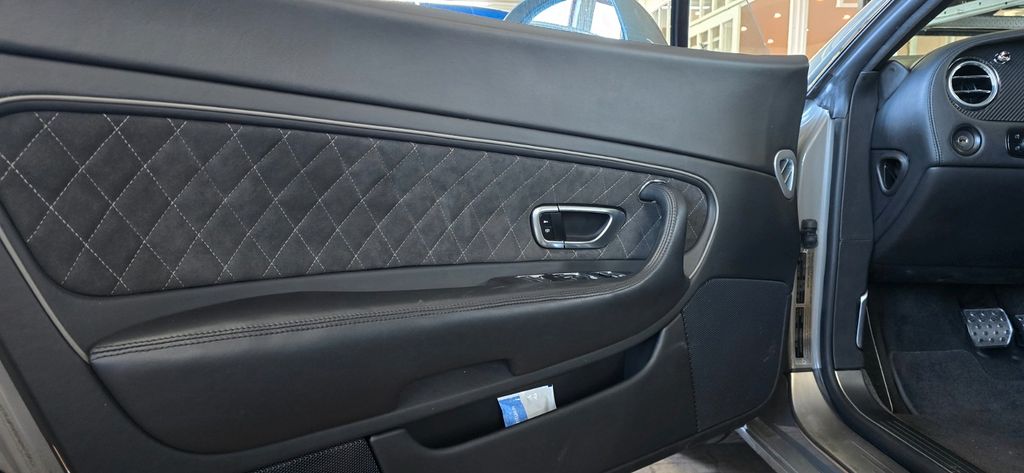 Bentley Continental Supersports 2010