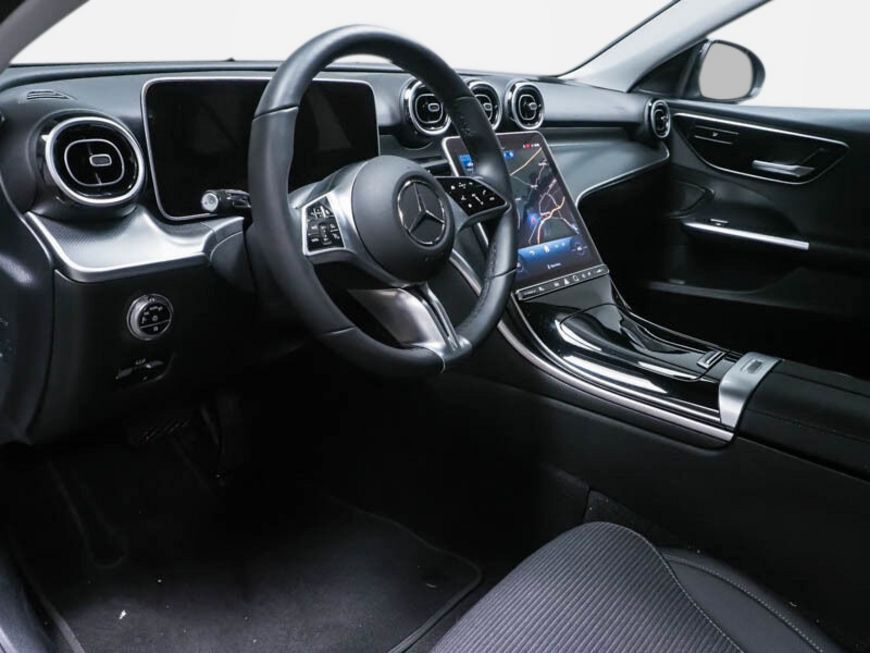Mercedes-Benz C 200 2024