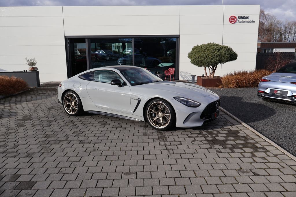 Mercedes-Benz AMG GT 2024