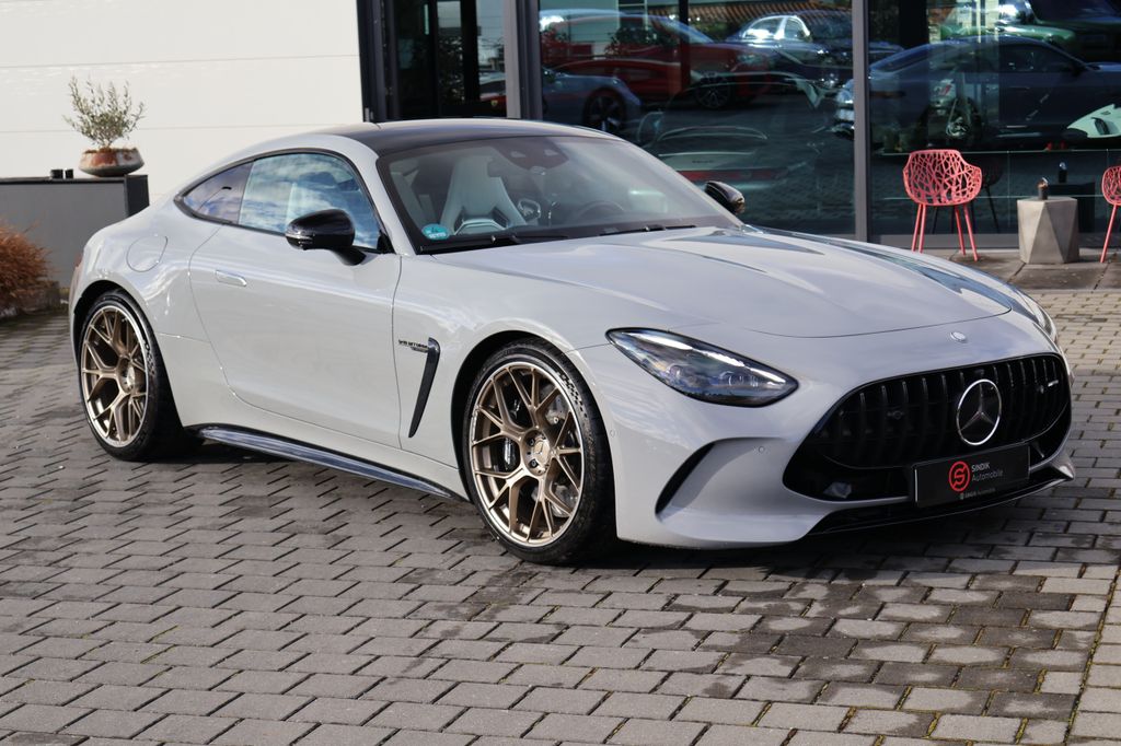 Mercedes-Benz AMG GT 2024