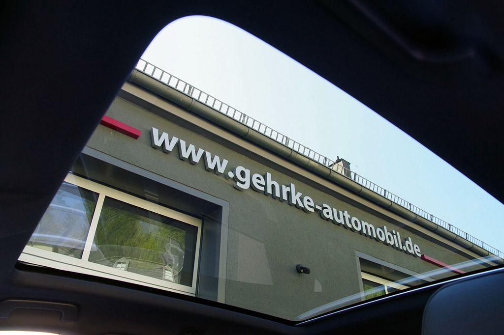 Porsche Cayenne 2025