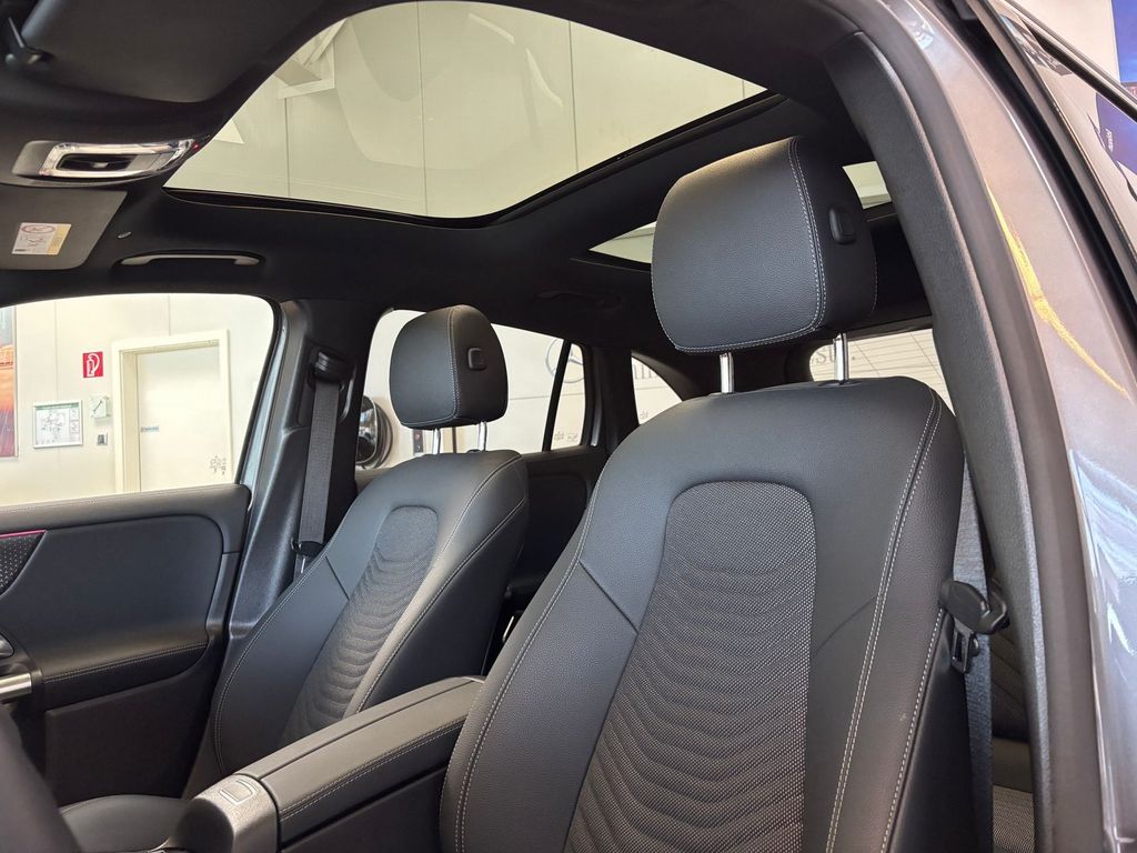Mercedes-Benz EQA 2024