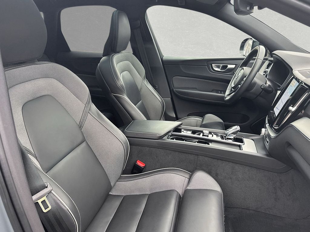 Volvo XC60 2024