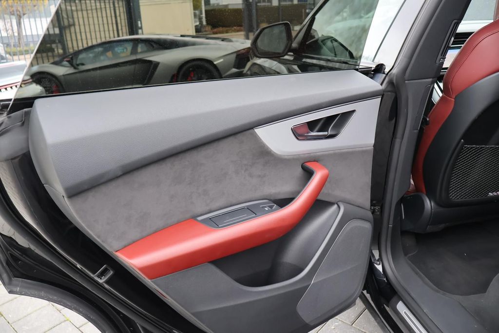Audi SQ8 2020