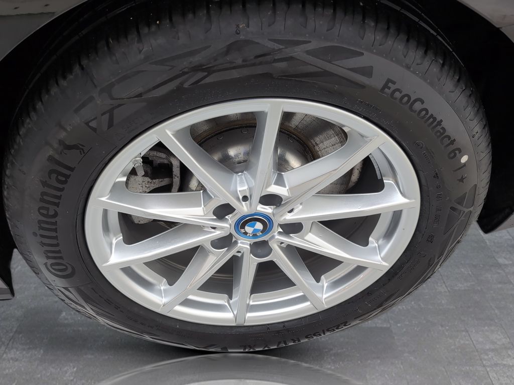 BMW i4 2023