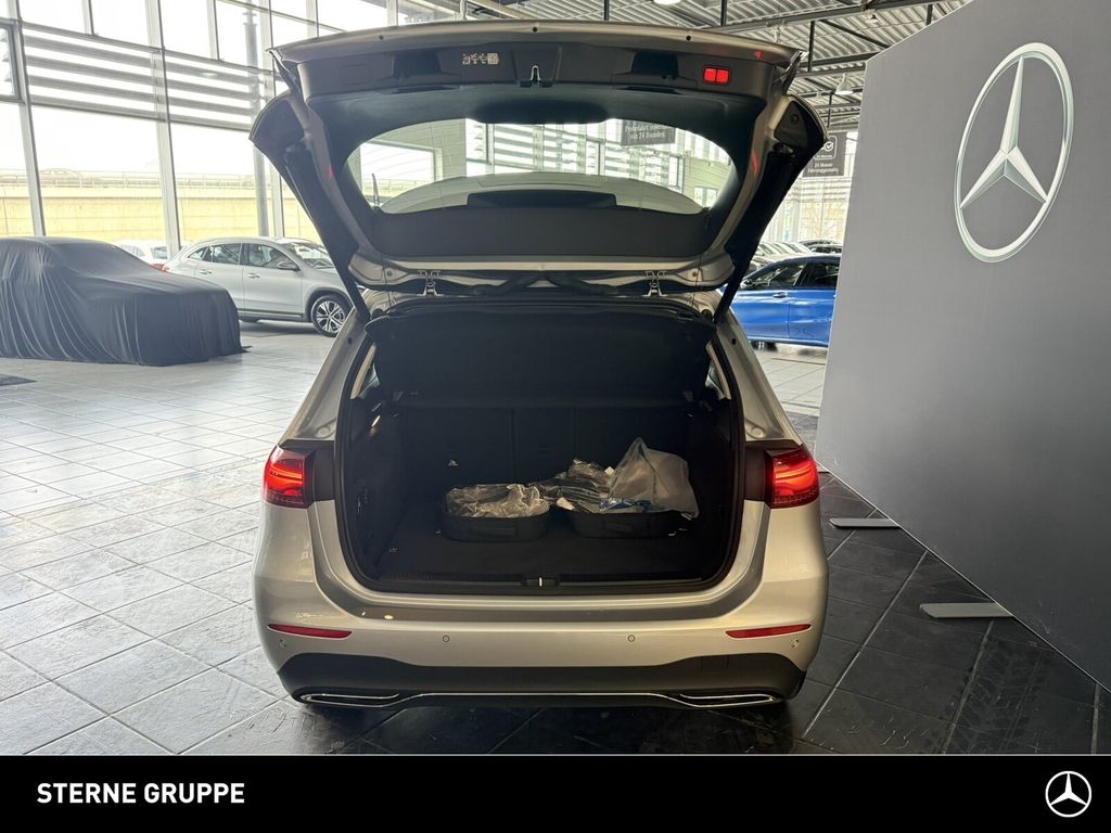 Mercedes-Benz B 250 2025