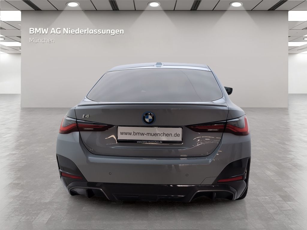 BMW i4 2023