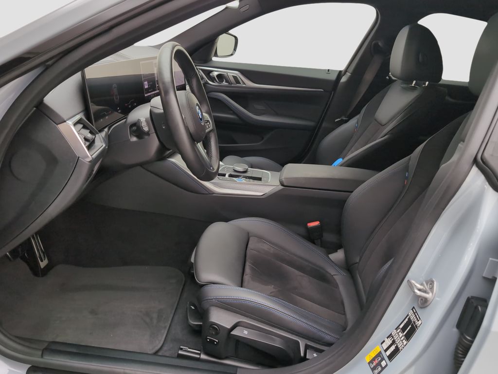 BMW i4 2023