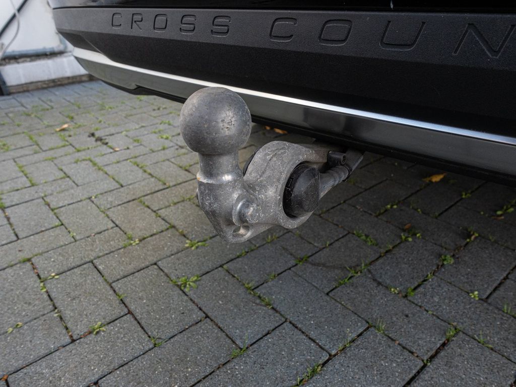 Volvo V60 Cross Country 2023