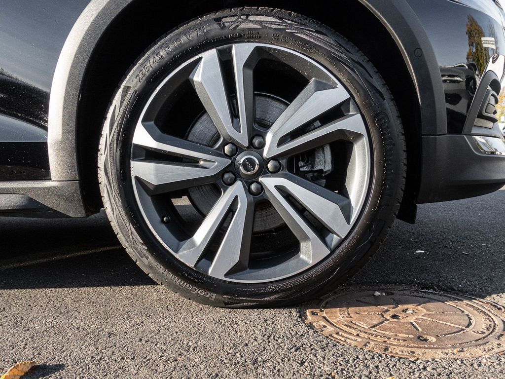 Volvo V60 Cross Country 2023