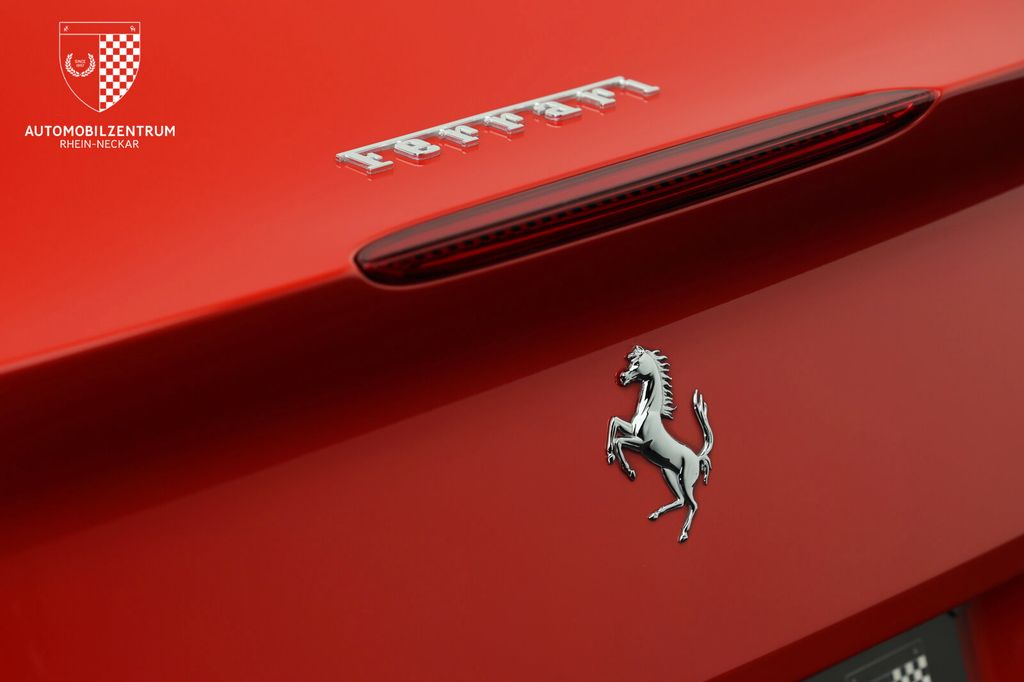 Ferrari Portofino 2020