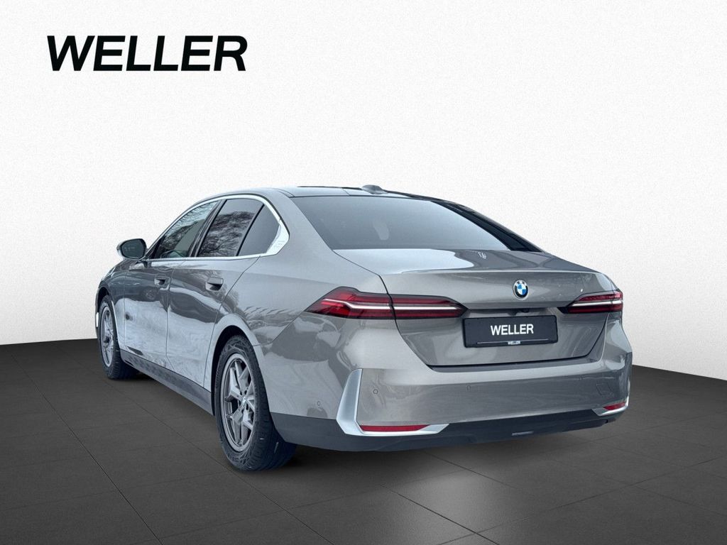 BMW 520 2024