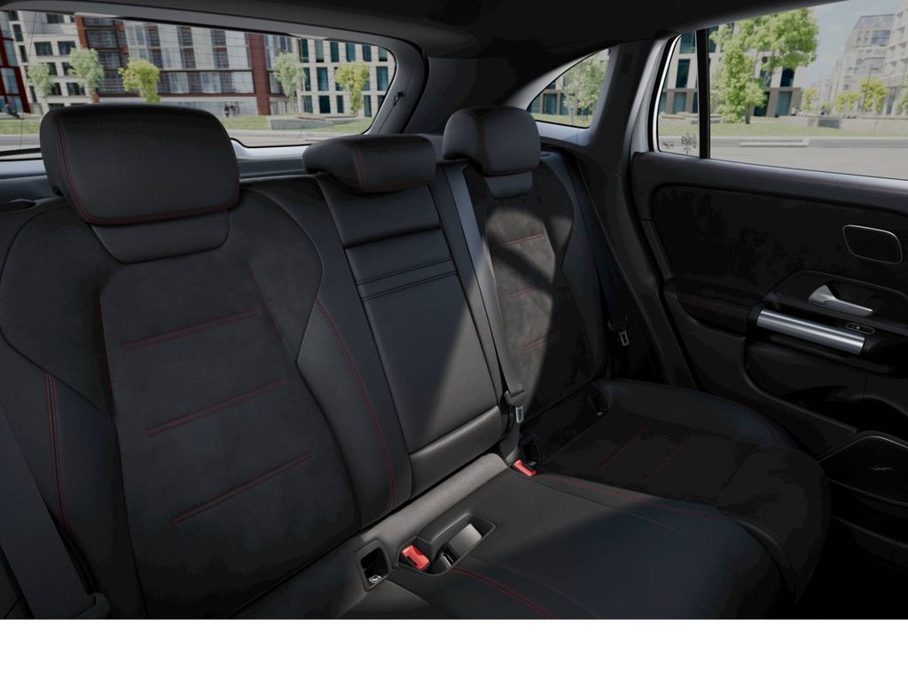 Mercedes-Benz EQA 2024