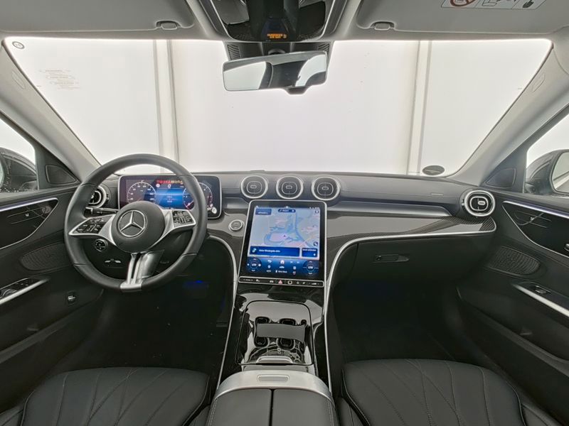 Mercedes-Benz C 200 2024