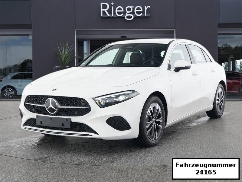 Mercedes-Benz A 200 2024