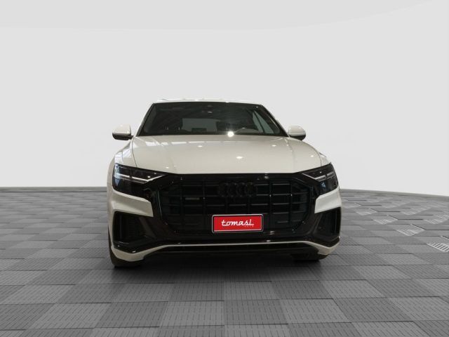 Audi Q8 2023
