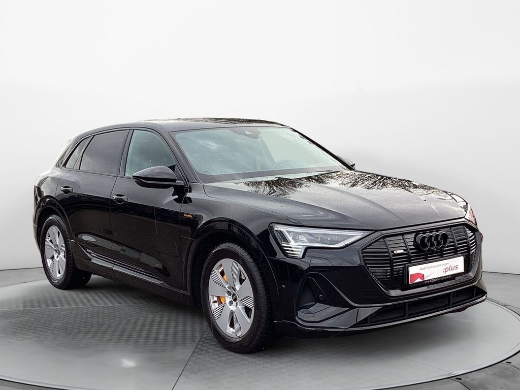 Audi e-tron 2022
