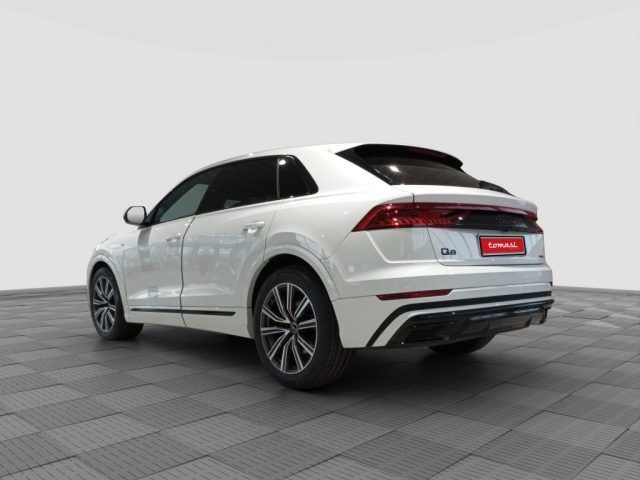 Audi Q8 2023
