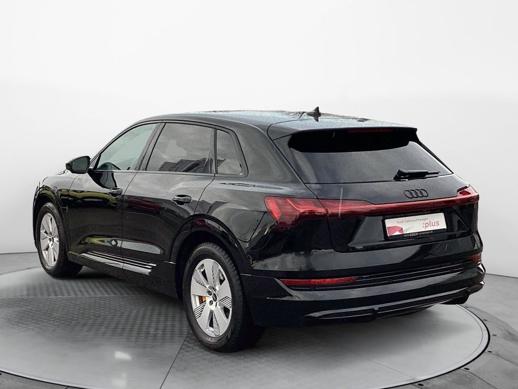 Audi e-tron 2022
