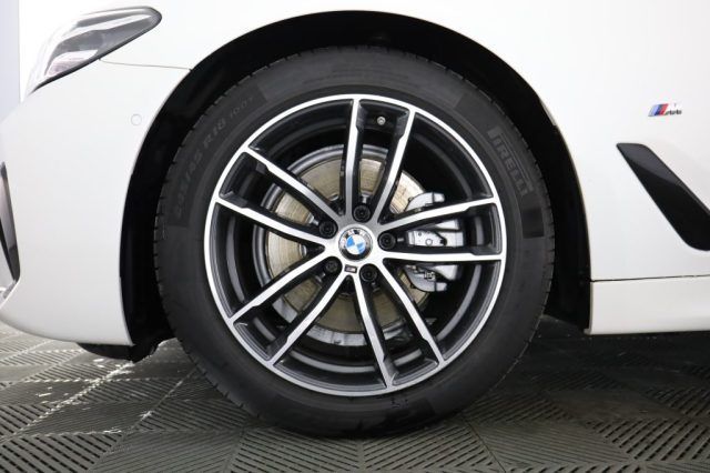 BMW 520 2022