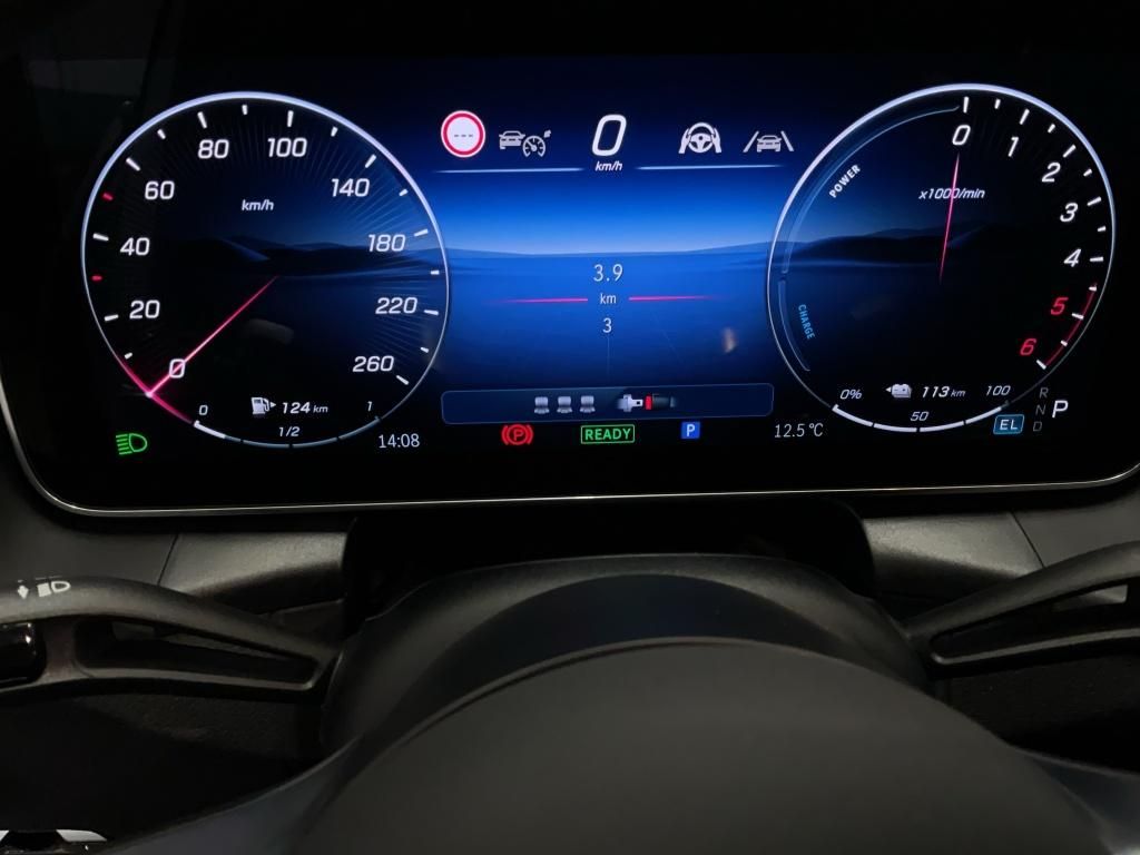 Mercedes-Benz GLC 300 2025